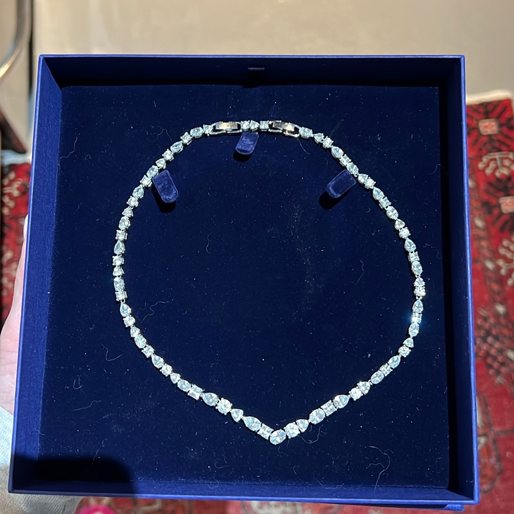 Swarovski Deluxe V Tennis Necklace